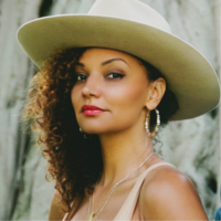 Stevvi Alexander artist thumbnail