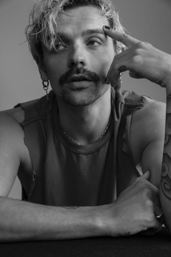 Max Milner artist thumbnail